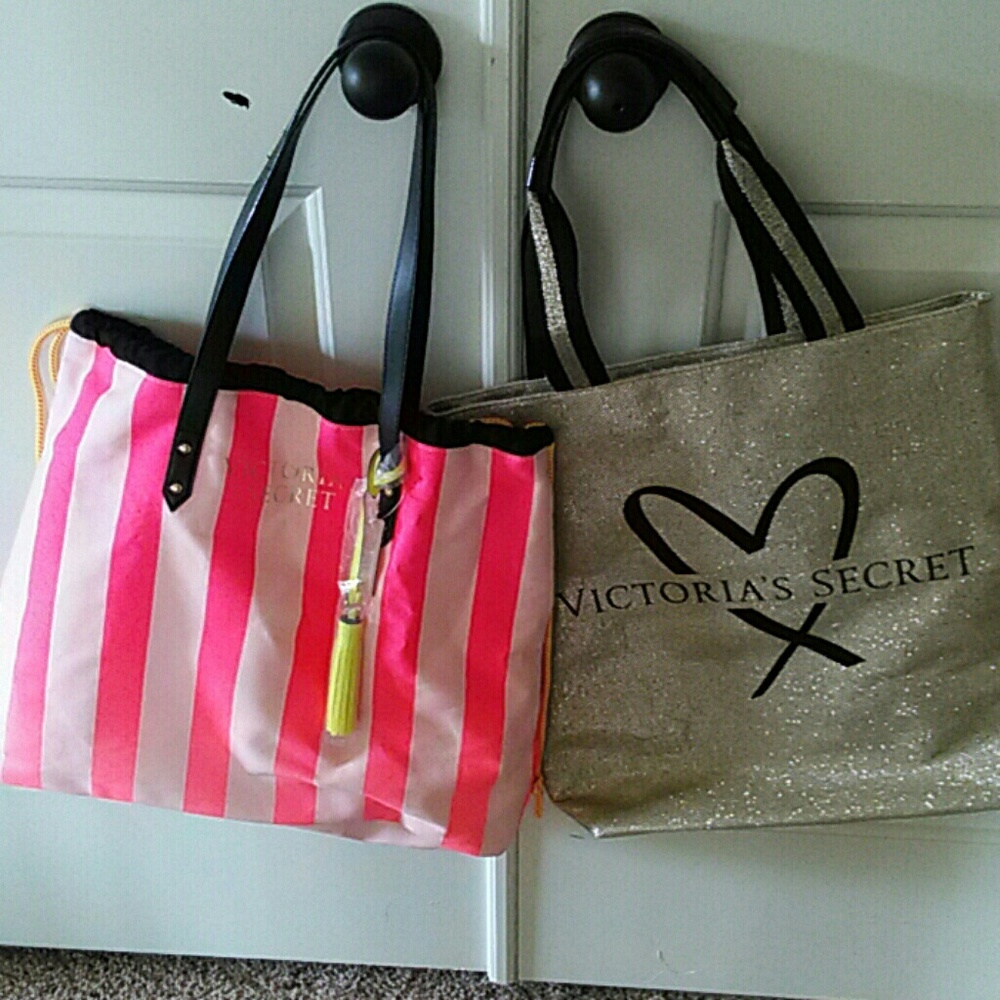 2 Victoria's Secret Bags New never used.